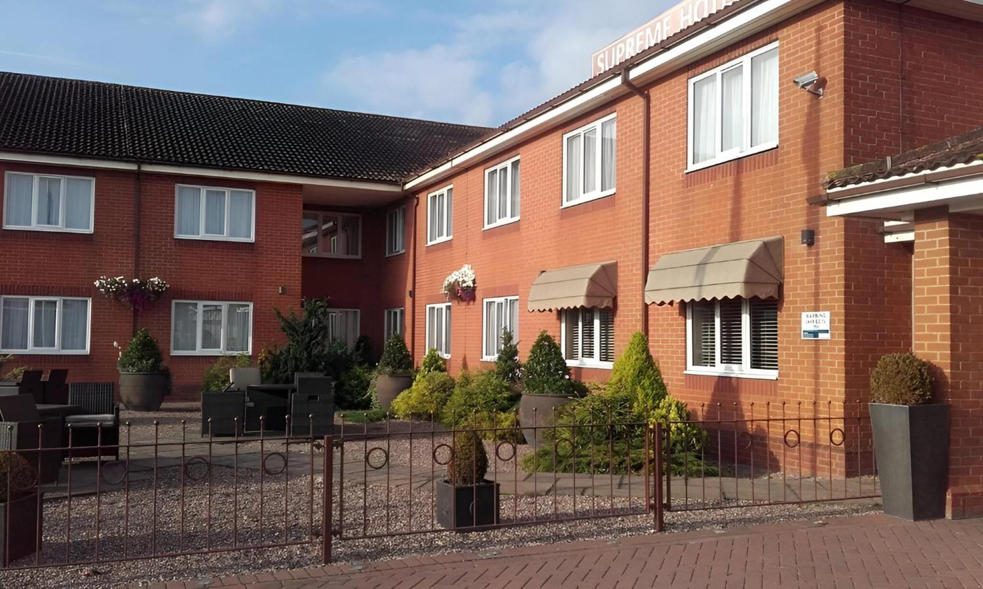 Swineshead Supreme Inn Boston מראה חיצוני תמונה