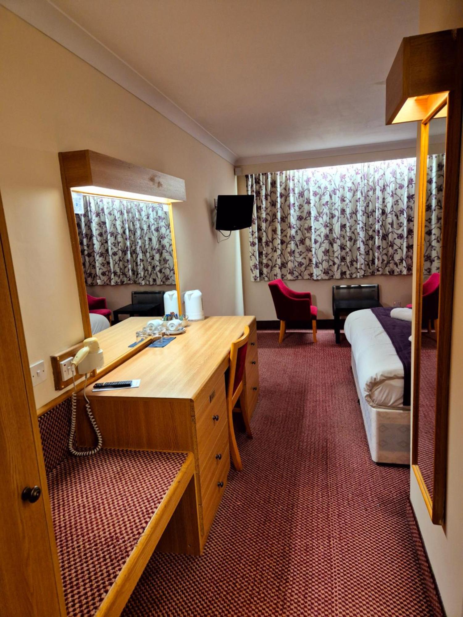 Swineshead Supreme Inn Boston מראה חיצוני תמונה