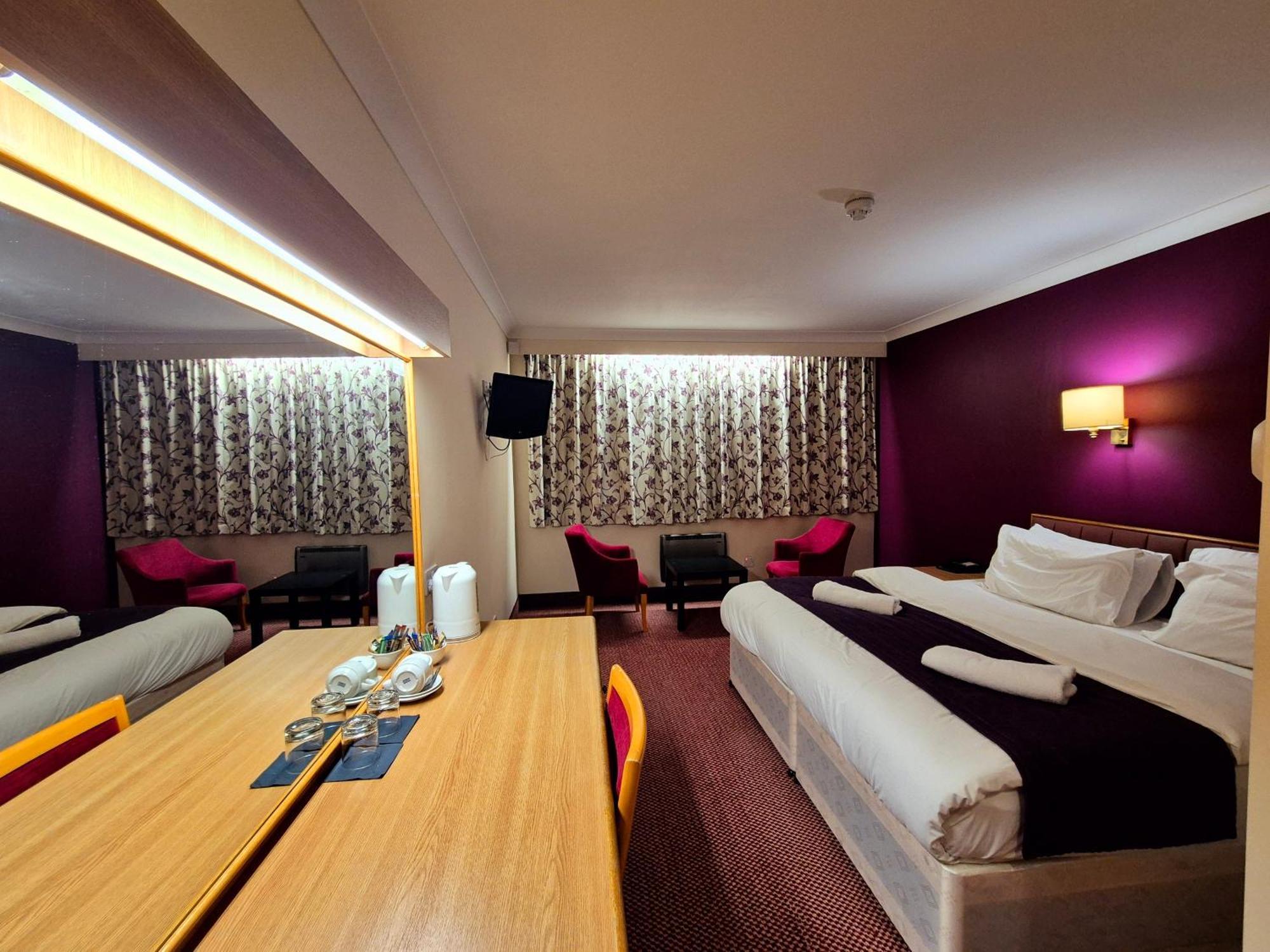 Swineshead Supreme Inn Boston מראה חיצוני תמונה